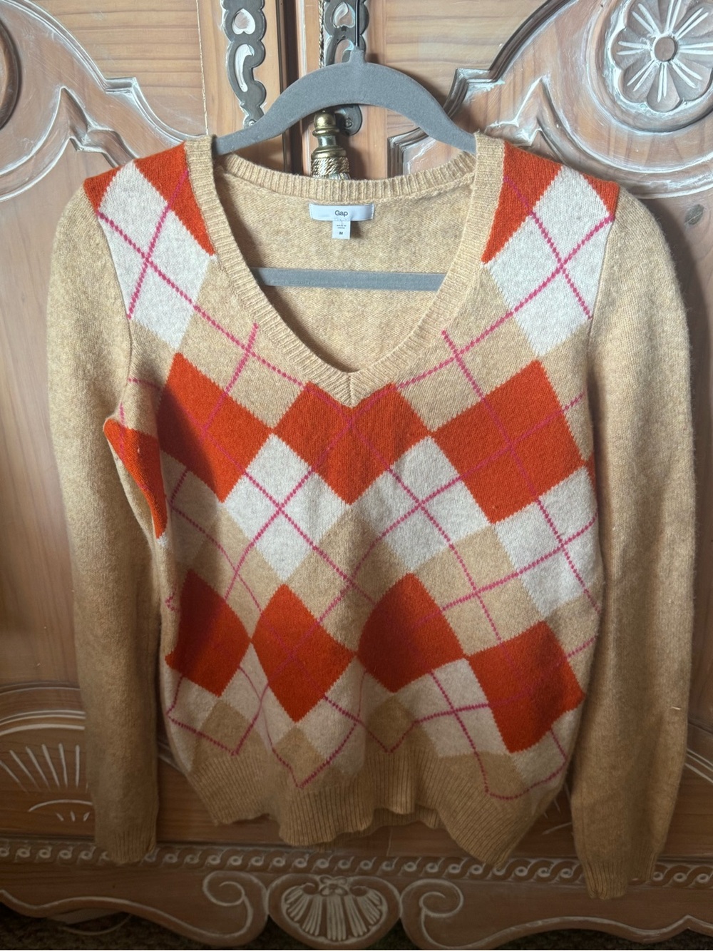 GAP Beige V-Neck Sweater with Orange & Pink Argyle